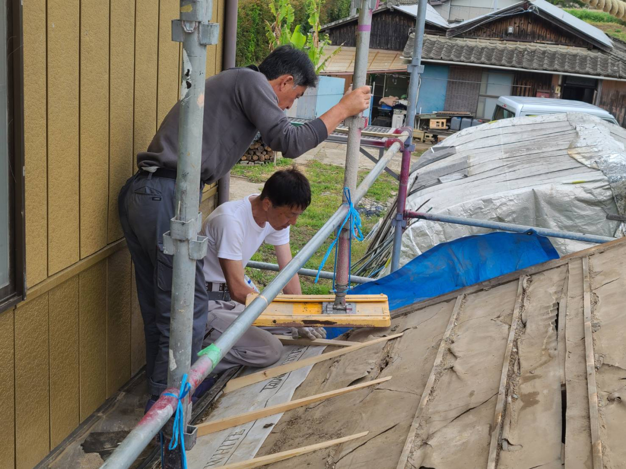 🔨がんばるど～！屋根改修🏠